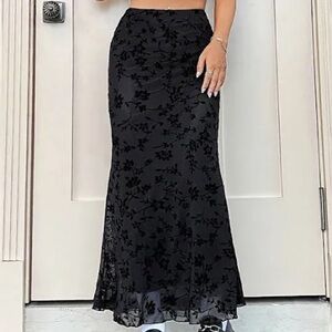 SHEIN Black Floral Print Mesh Layered Maxi Skirt Size Large